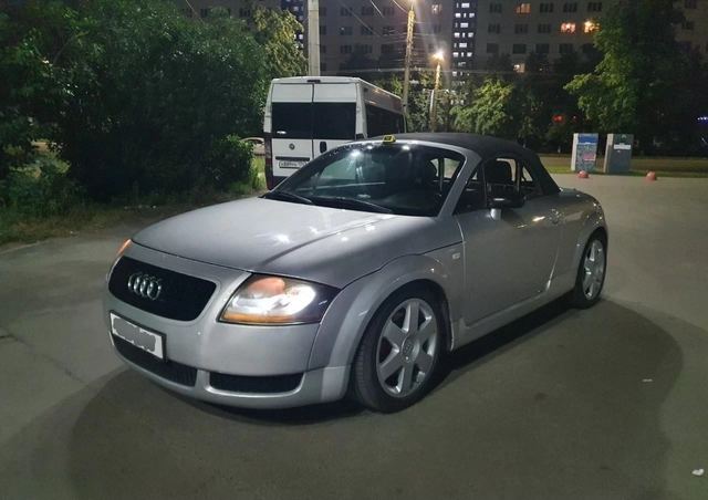 Audi TT 1.8 MT, 1999 — Челябинск