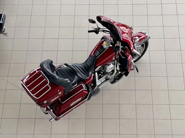 Harley-Davidson FLHTCU-I 1450 Ultraclassic Electra Glide — фото 4