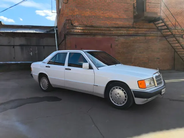 Mercedes-Benz W201 190e 1992 — фото 3