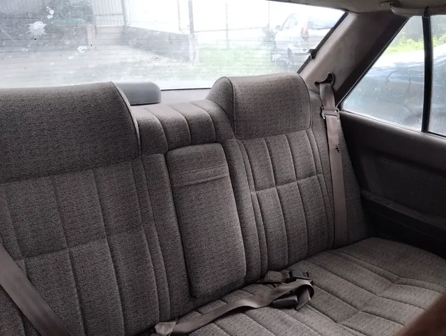 Mitsubishi Galant 1987 — фото 10