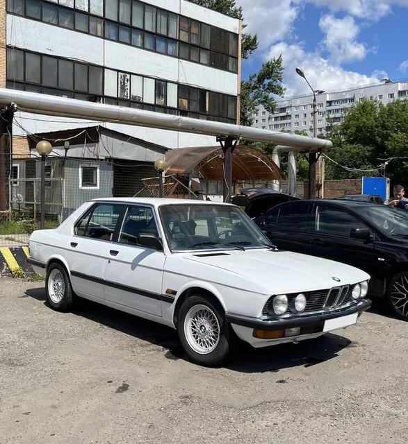 BMW, 1984 — Москва