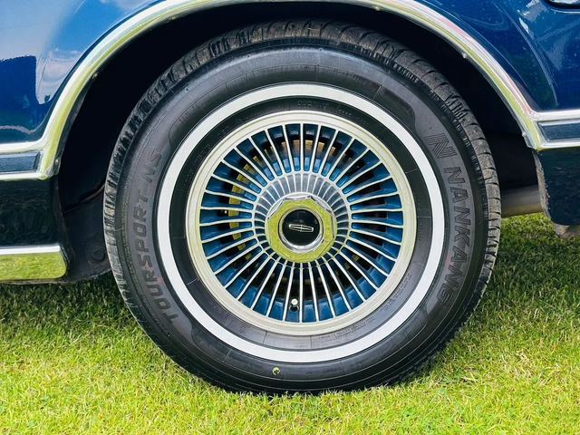 Lincoln Continental — фото 8