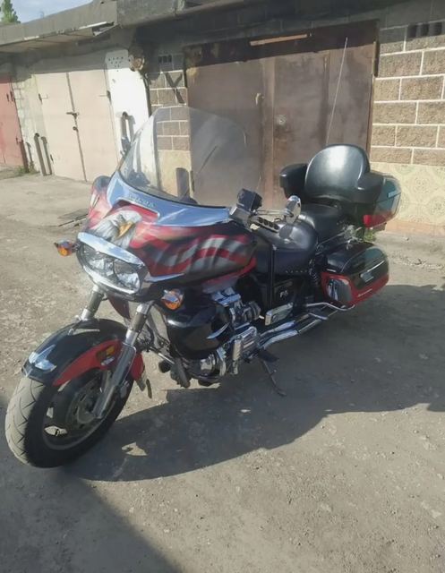 Honda Valkyrie 1500, 2000 — Макеевка