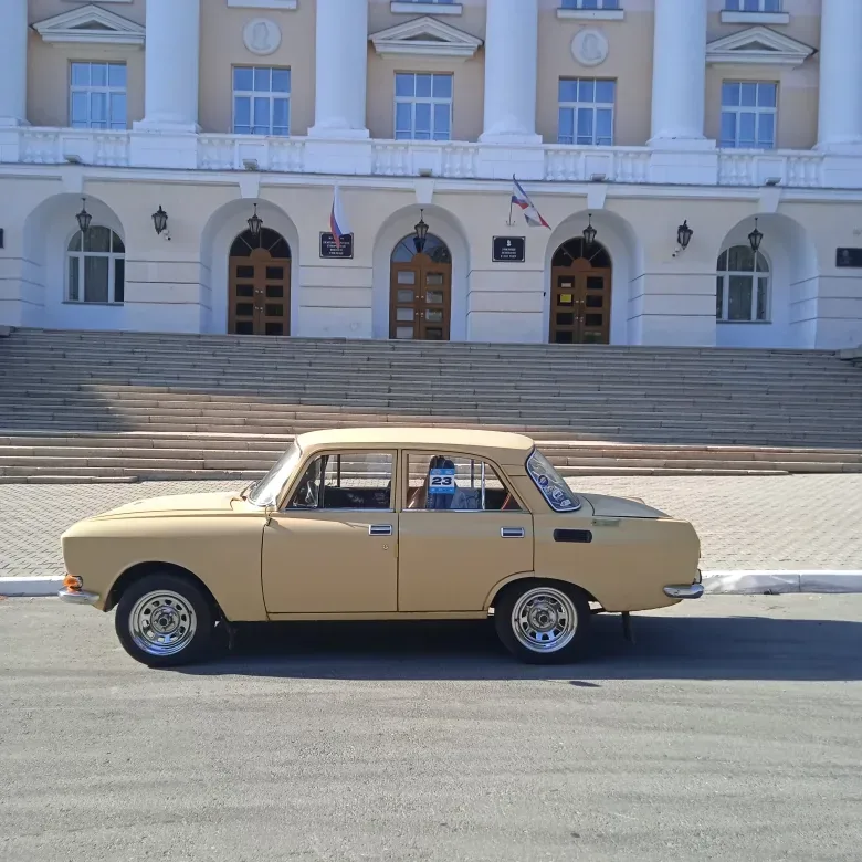 Москвич 2140д