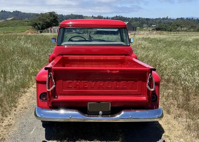 Chevrolet 3000 Series 4.3 MT — фото 4