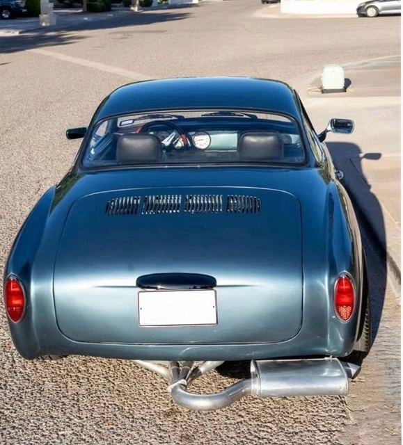 Volkswagen Karmann Ghia 1.6 MT — фото 5