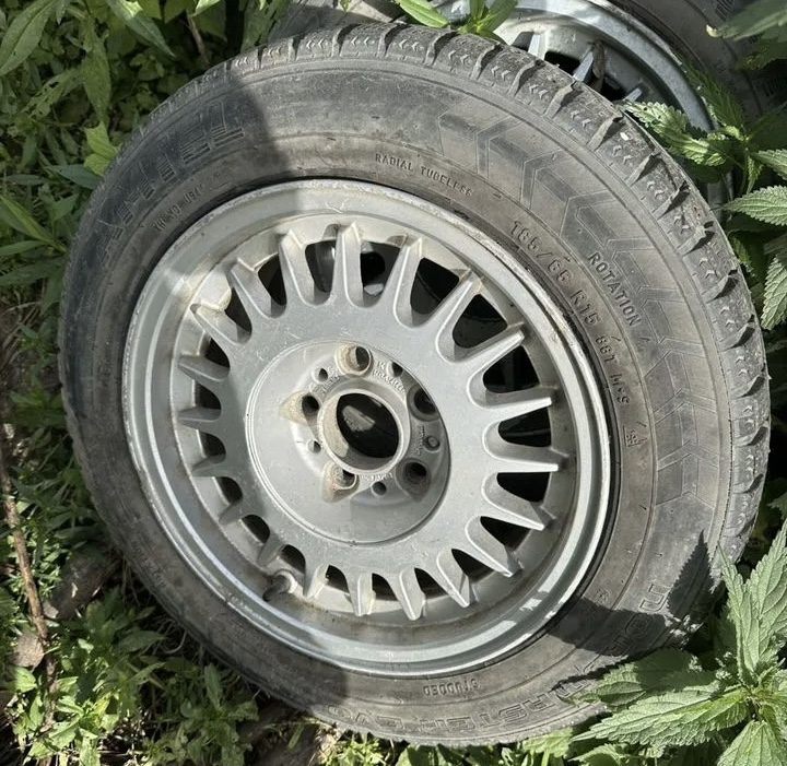 BMW Литые диски r15