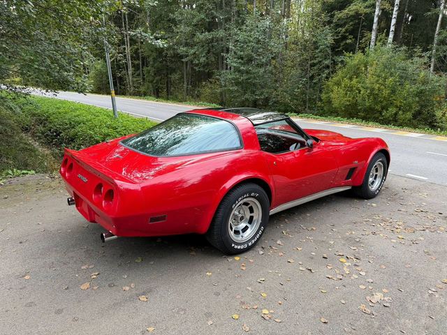 Chevrolet Corvette 5.7 AT — фото 4