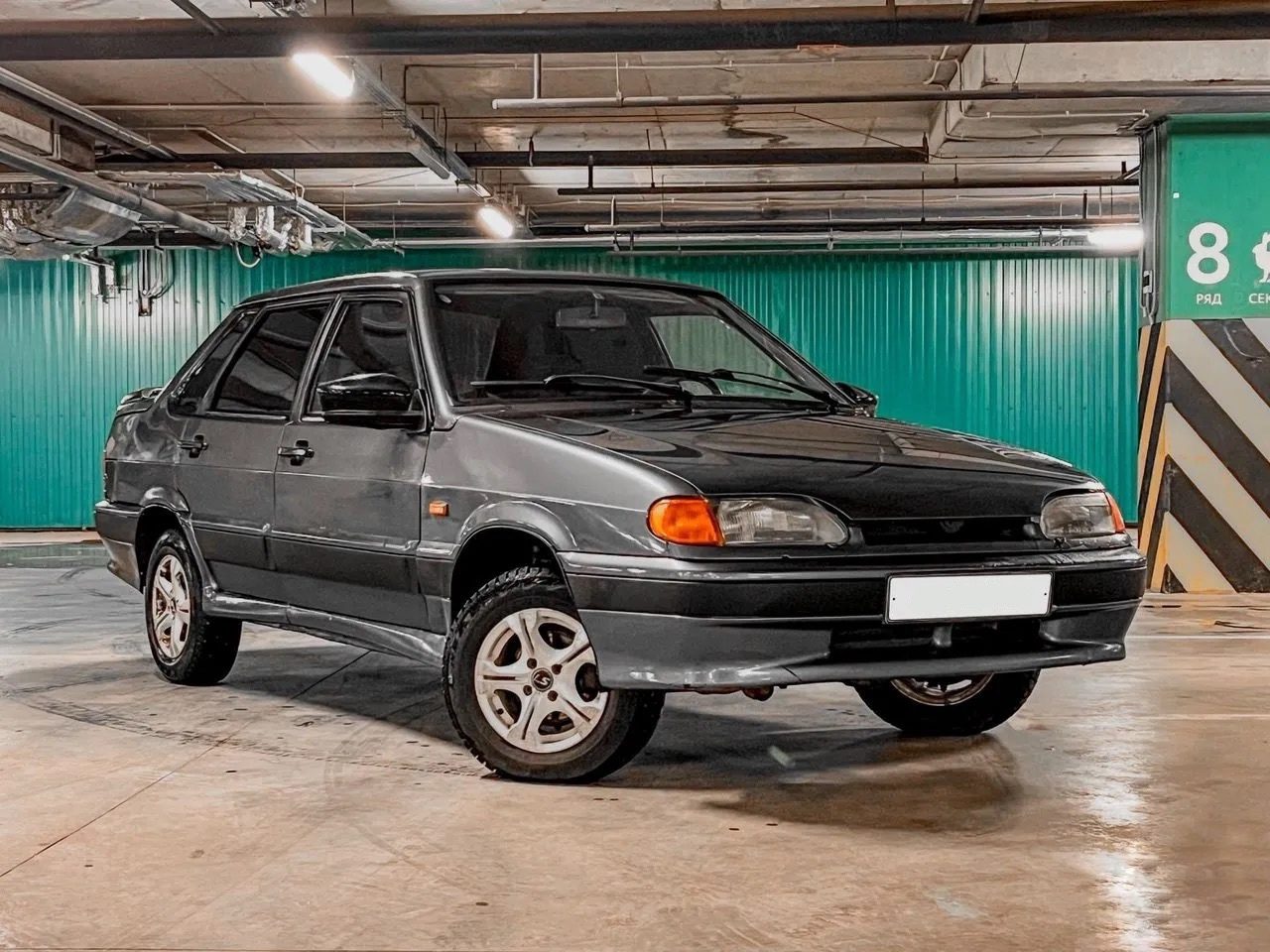 ВАЗ (LADA) 2115 Samara 1.5 MT