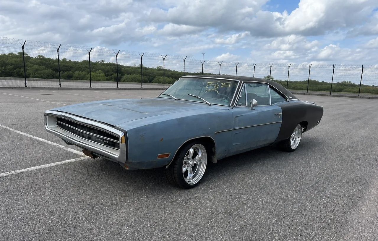 Dodge Charger 7.2 AT