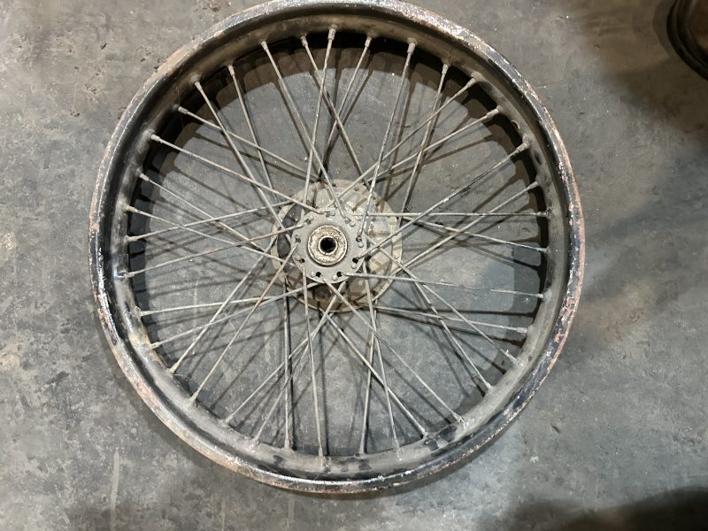 Triumph Колесо переднее