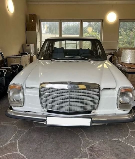 Mercedes-Benz W115 2.0 MT — фото 2