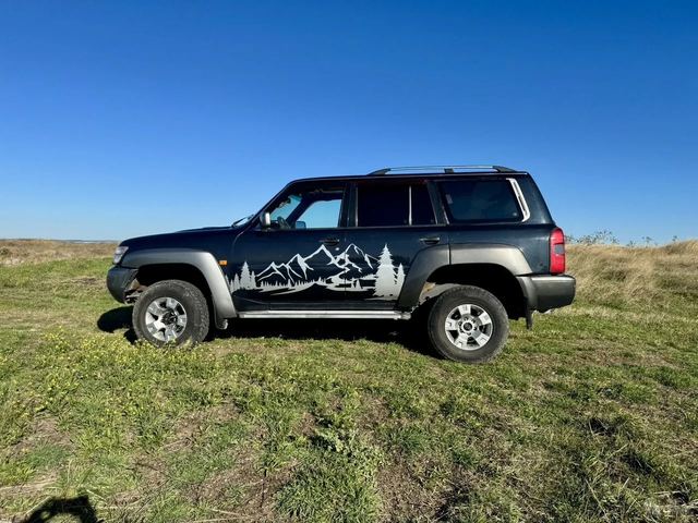 Nissan Patrol 2.8 MT — фото 2