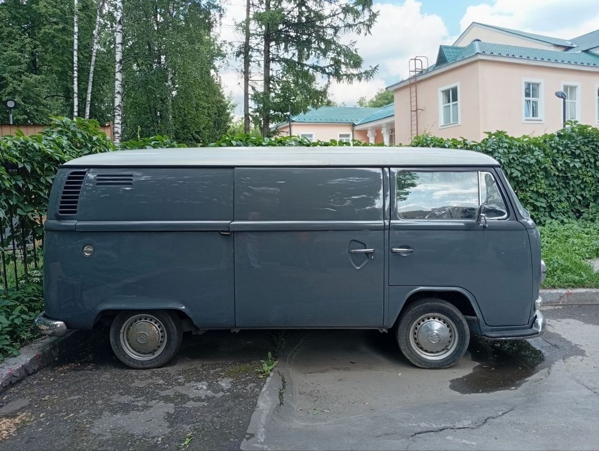 Volkswagen Transporter — фото 6