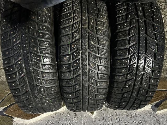 Колеса Kumho I'Zen KW22 215/65 R16 98T — фото 2