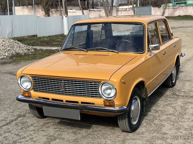 ВАЗ (LADA) 2101 1.2 MT — фото 1