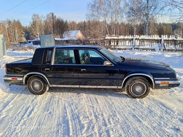 Chrysler New Yorker 3.3 AT — фото 3