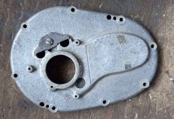 Zundapp KS 750 Крышка коробки передач