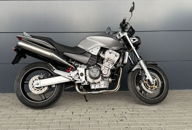 Honda CB 900F (Hornet) — фото 1