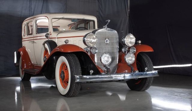 Cadillac V12 6.0 MT, 1932 — Тюмень