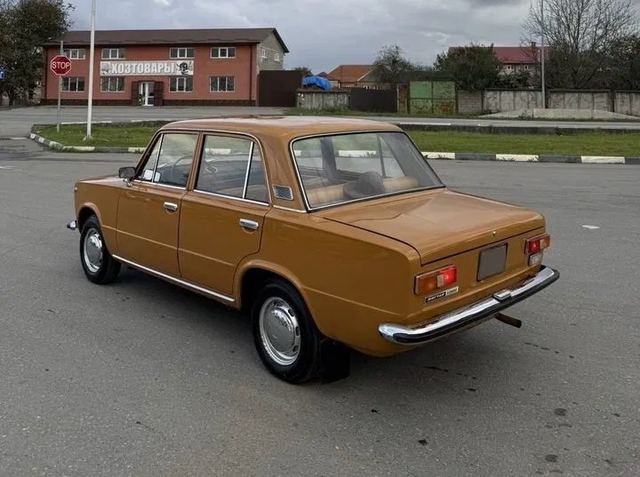 ВАЗ (LADA) 2101 1.3 MT — фото 3
