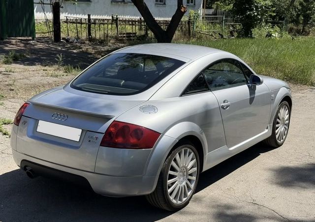 Audi TT 1.8 MT — фото 3