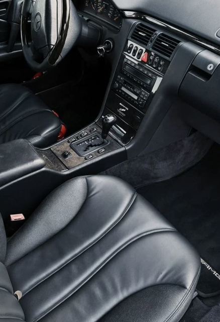 Mercedes-Benz E-класс AMG 5.0 AT — фото 7