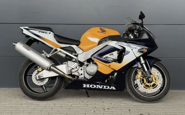 Honda CBR 929RR Fireblade, 2000 — Ростов-на-Дону