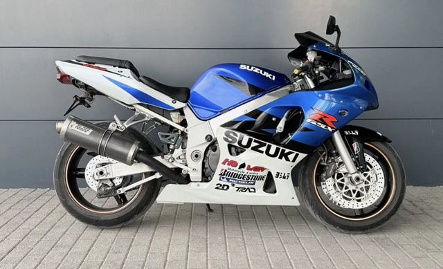 Suzuki GSX-R 600 — фото 1