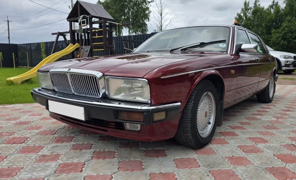 Jaguar XJ 6.0 AT — фото 2