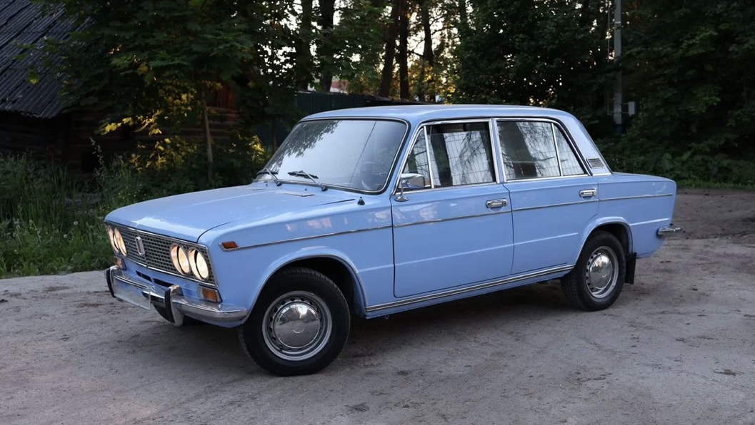 ВАЗ (LADA) 2103 1.5 MT — фото 2