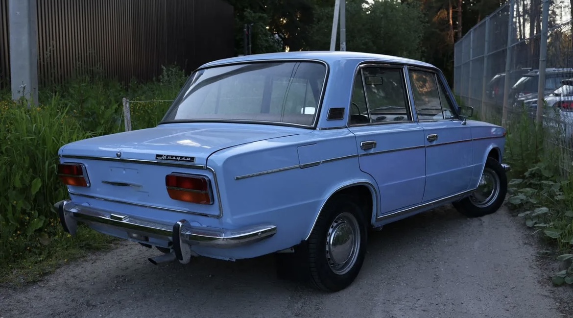 ВАЗ (LADA) 2103 1.5 MT — фото 4