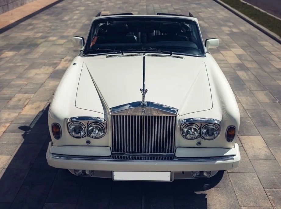 Rolls-Royce Corniche 6.8 AT — фото 2