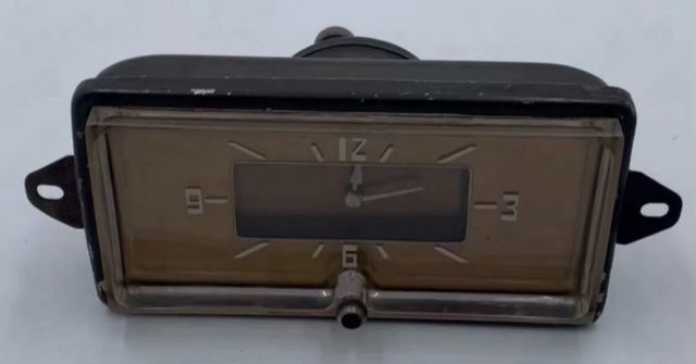 ЗИС 110 Часы — Ялта