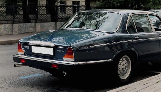 Jaguar XJ 5.3 AT — фото 2