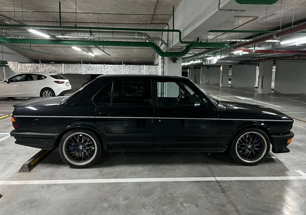 BMW 5 серия 2.7 MT — фото 3