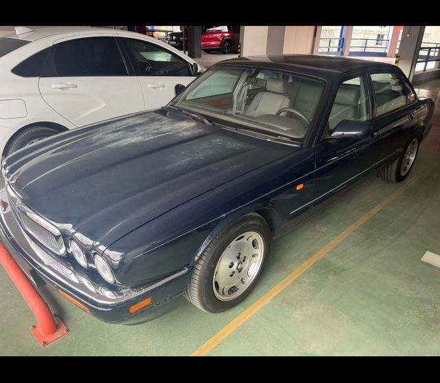 Jaguar XJ 4.0 AT, 1997 — Владикавказ