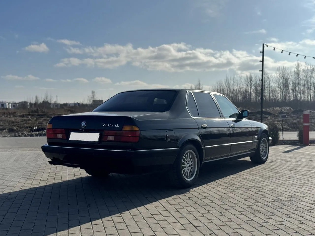 BMW 7 серия 3.4 MT — фото 4