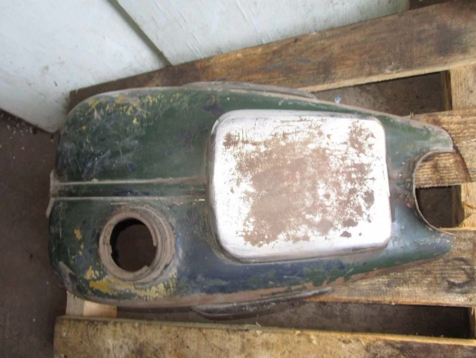 BMW Виктория бак