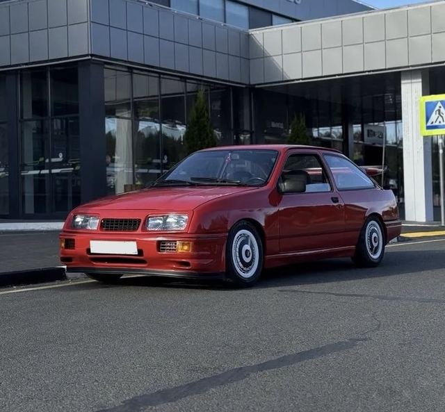 Ford Sierra — Киров