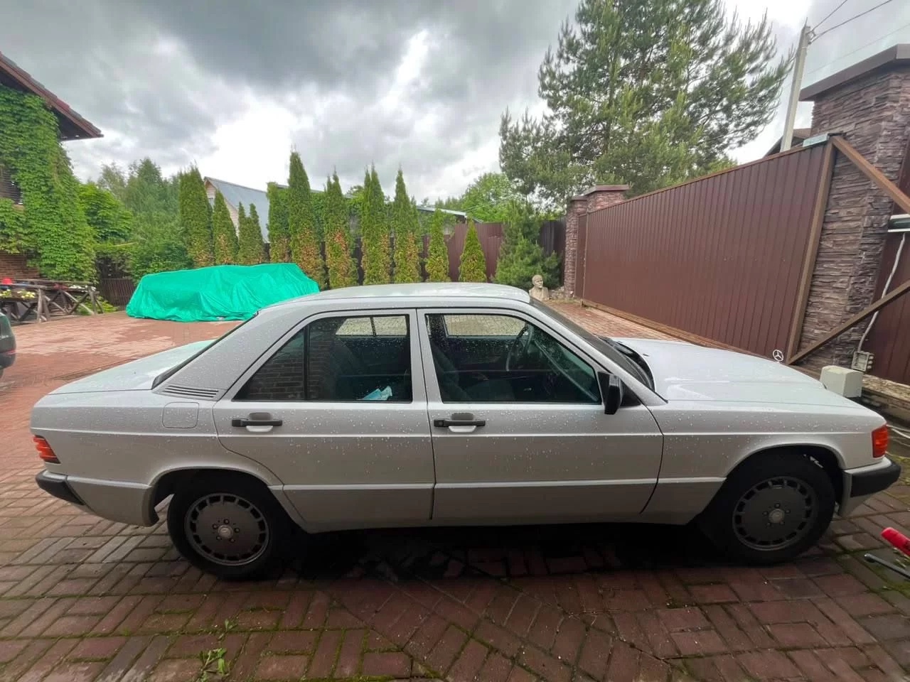 Mercedes-Benz 190 (W201) 2.0 MT — фото 4