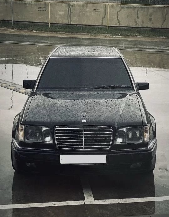 Mercedes-Benz E-класс 3.2 AT — фото 2