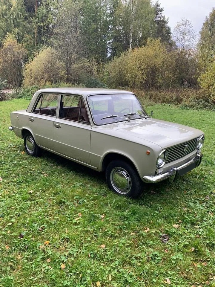 ВАЗ (LADA) 2101 1.2 MT