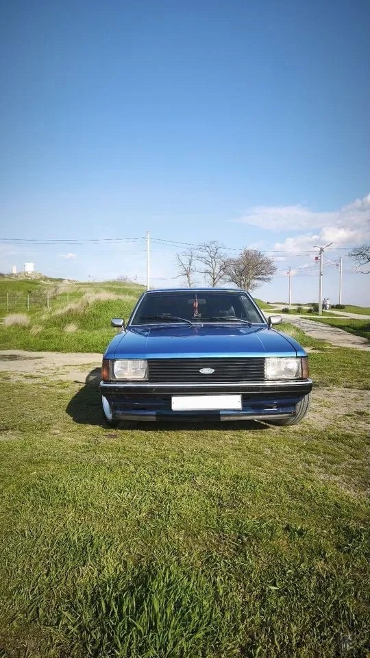 Ford Granada 2.8 MT — фото 3