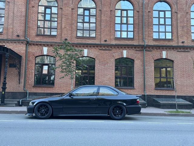 BMW 3 серия 1.6 MT — фото 4