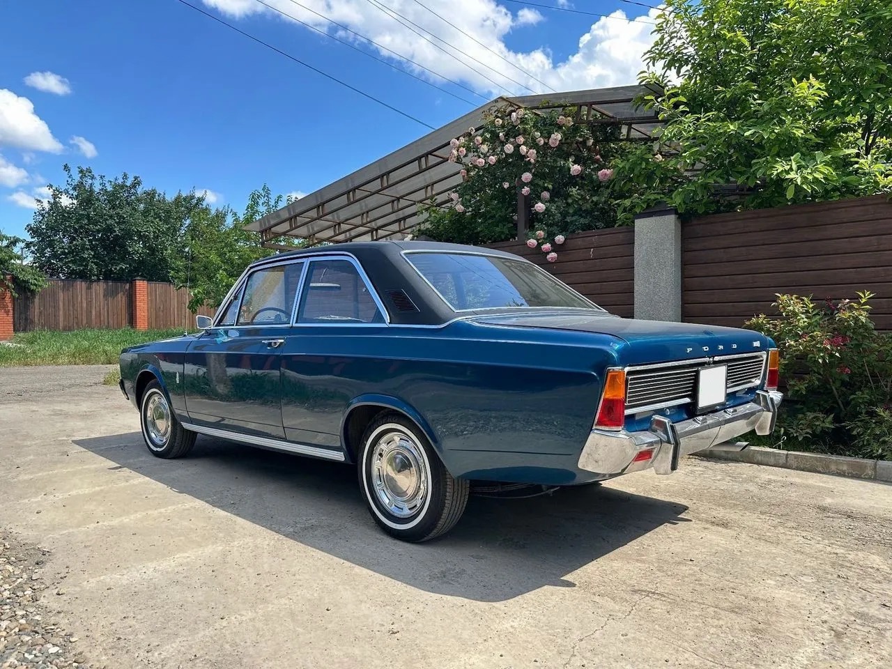 Ford Taunus 2.0 MT — фото 4
