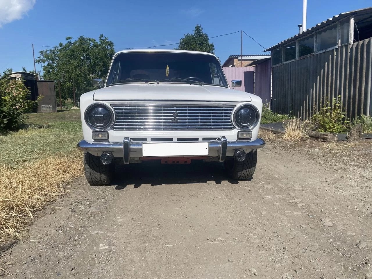 ВАЗ (LADA) 2101 1.2 MT