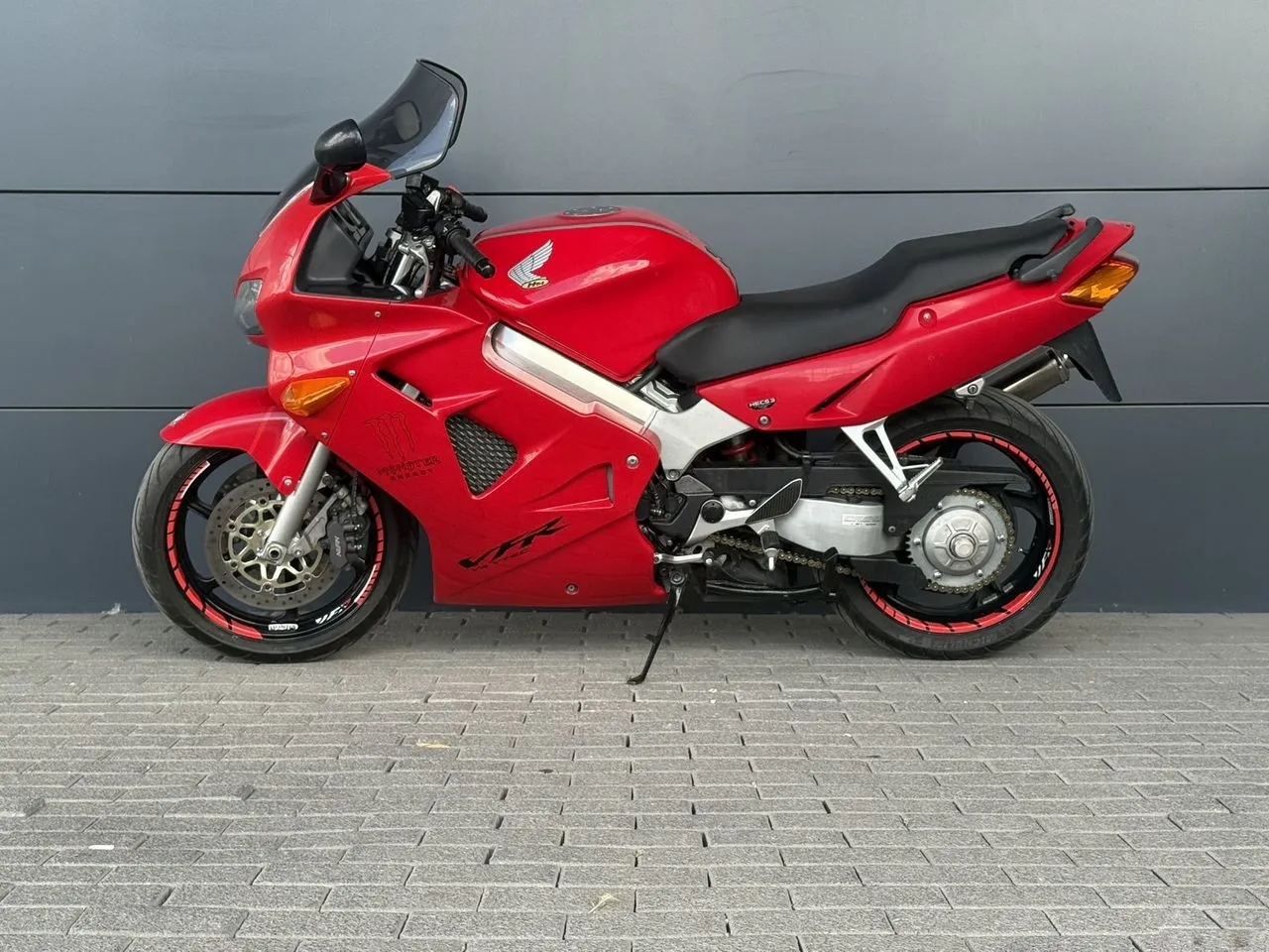 Honda VFR 800 — фото 4
