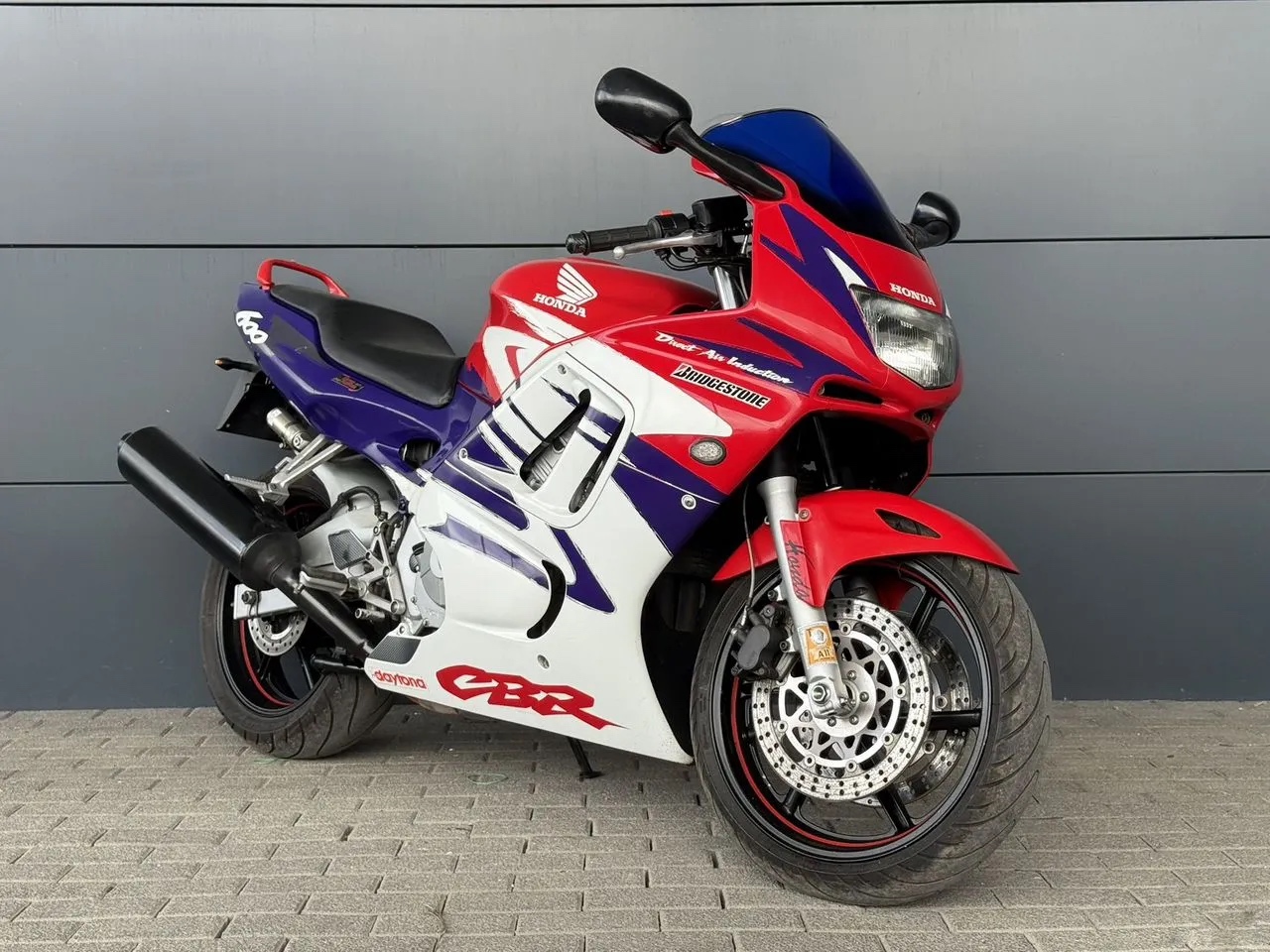 Honda CBR 600F3 — фото 2