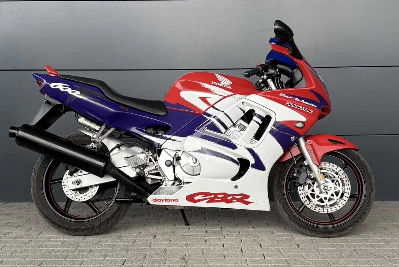 Honda CBR 600F3